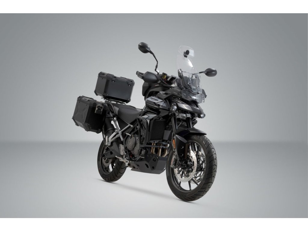 sada Adventure - kufry TraX černé pro TRIUMPH Tiger 900 / GT C701 / C702 (19-20).